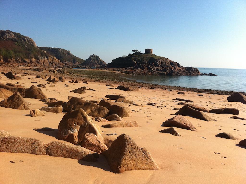 The Samares Coast Hotel & Apartments Saint Helier Jersey Esterno foto